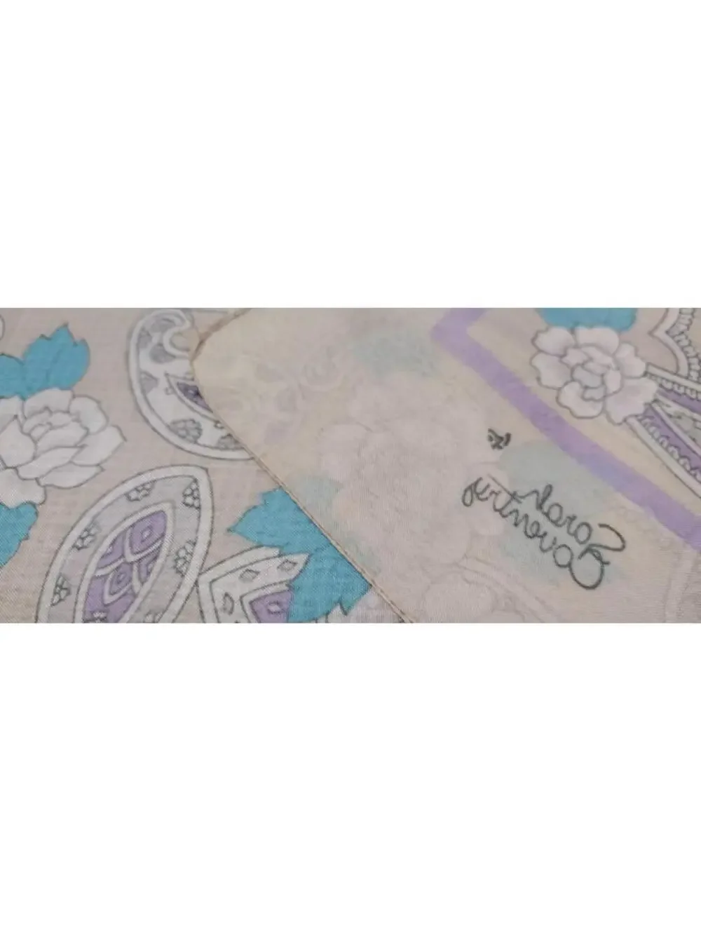 Vintage SARAH CONVENTRY Beige Lilac Lavender Scarf Tan 31 x 31 inches Large Wide